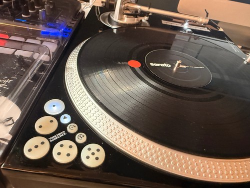 Technics 1210 mk2 - technics,